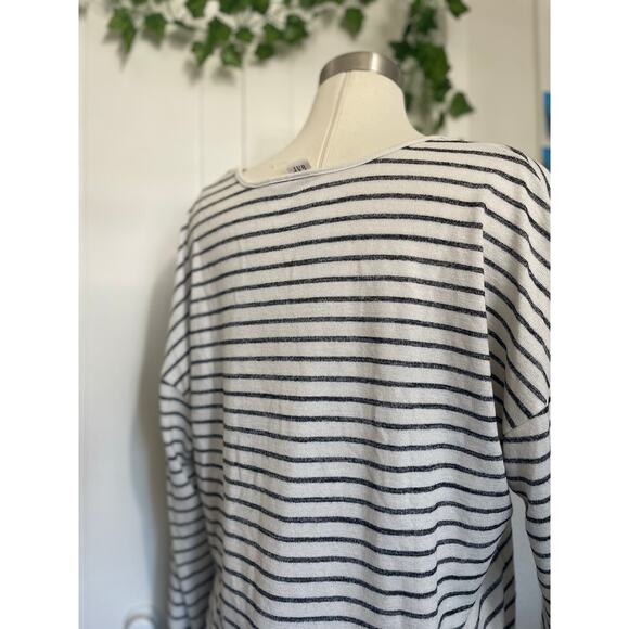 The Gap Womans Stripped Knit Long Sleeve Shirt SZ L - Picture 2 of 7
